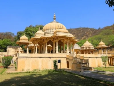 Moosi Maharani Mahal Moosi Maharani Mahal